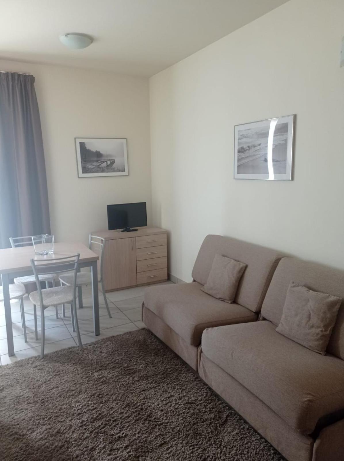 Residence Belmare Римини Экстерьер фото