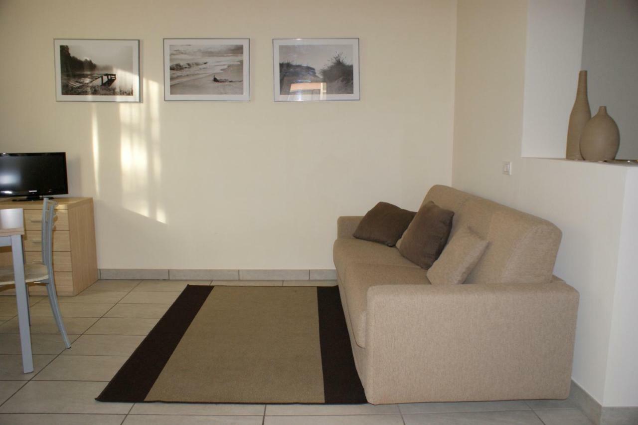 Residence Belmare Римини Экстерьер фото